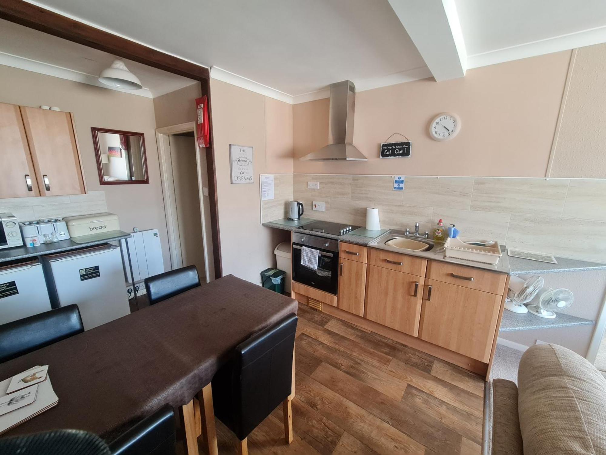 Parterre Holiday Apartments Sandown Exterior foto
